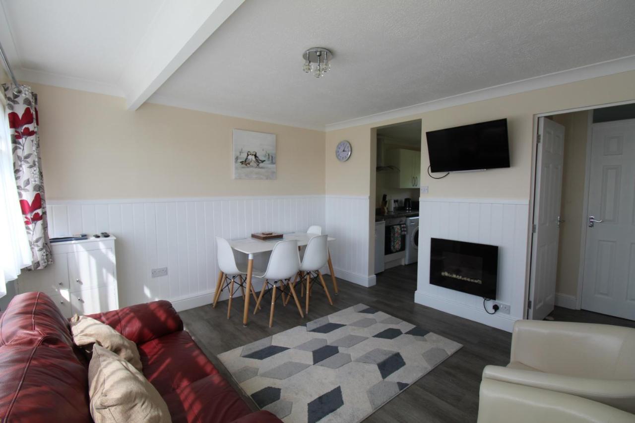 Relaxing Chalet On Popular California Sands Short Stroll To Beach, Nr Norfolk Broads & Great Yarmouth Scratby Luaran gambar