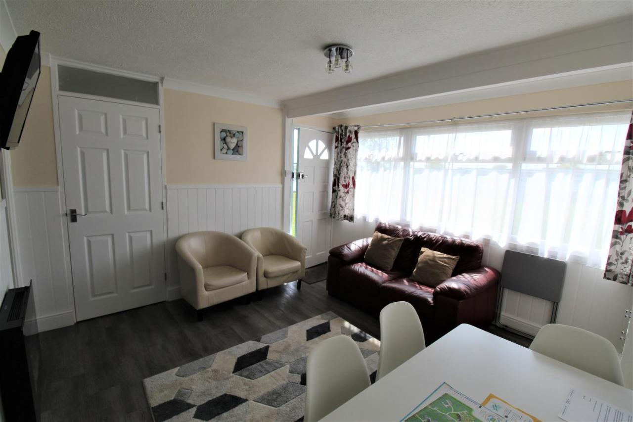 Relaxing Chalet On Popular California Sands Short Stroll To Beach, Nr Norfolk Broads & Great Yarmouth Scratby Luaran gambar